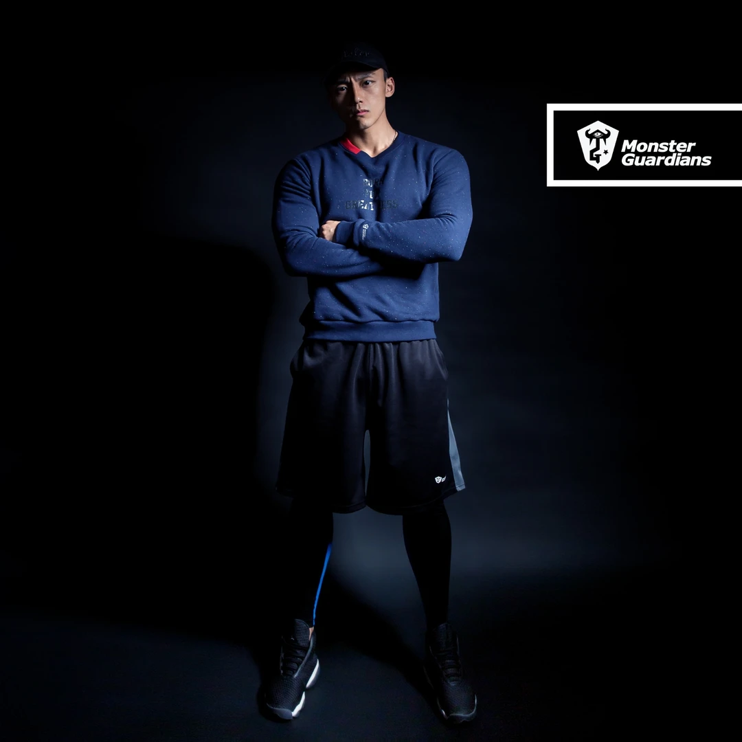 Monster Guardians 勇士系列运动健身彩点棉加绒套头休闲卫衣长袖