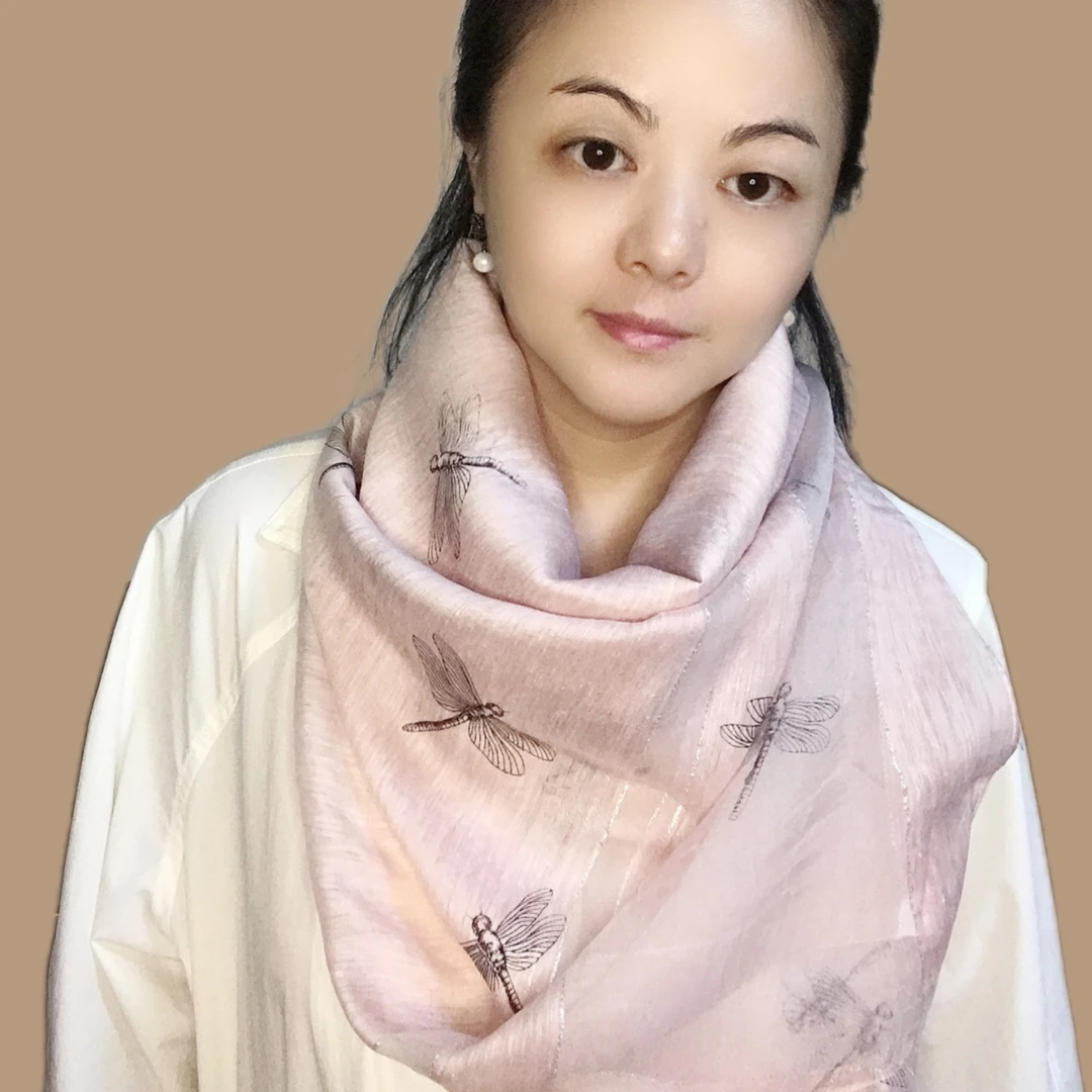 气质款围巾蜻蜓图案舒适亲肤百搭围巾披肩