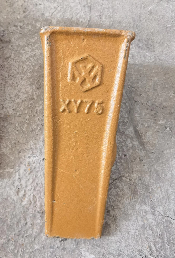 新源挖掘机75和70型斗齿