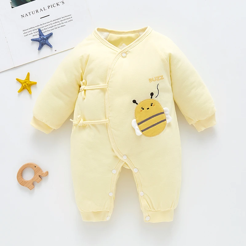 新生婴儿衣服秋冬夹棉哈衣薄棉纯棉初生男女外出套装宝宝连体衣