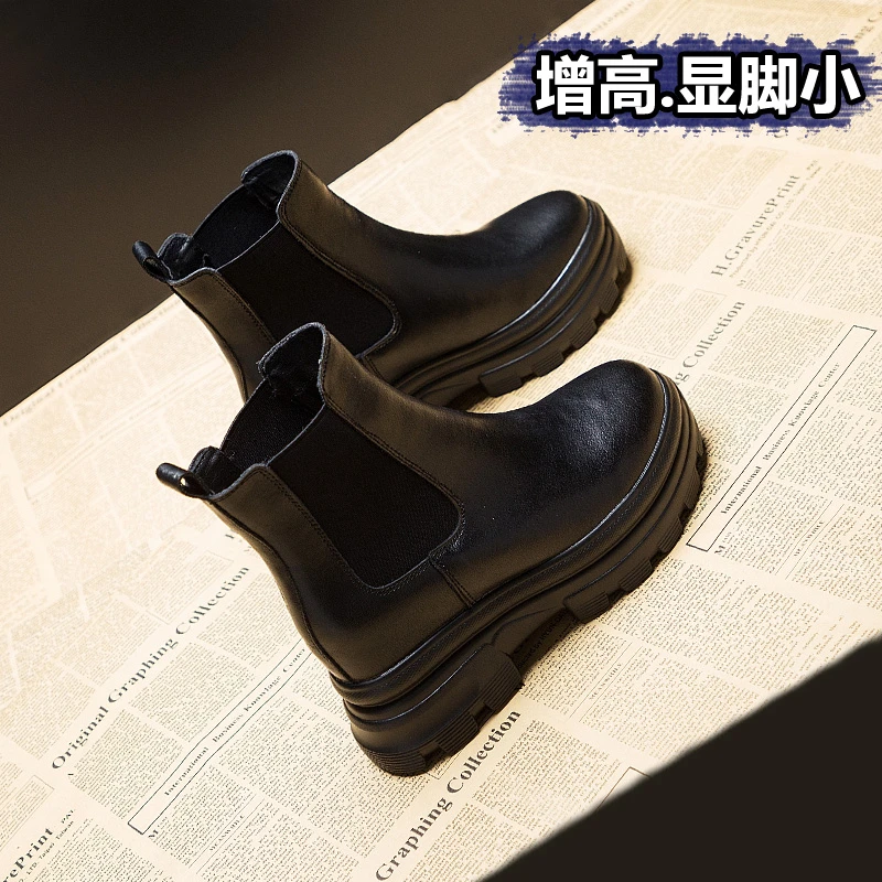 8cm内增高短靴子女显脚小2024新款春秋款百搭马丁靴女烟筒靴显瘦