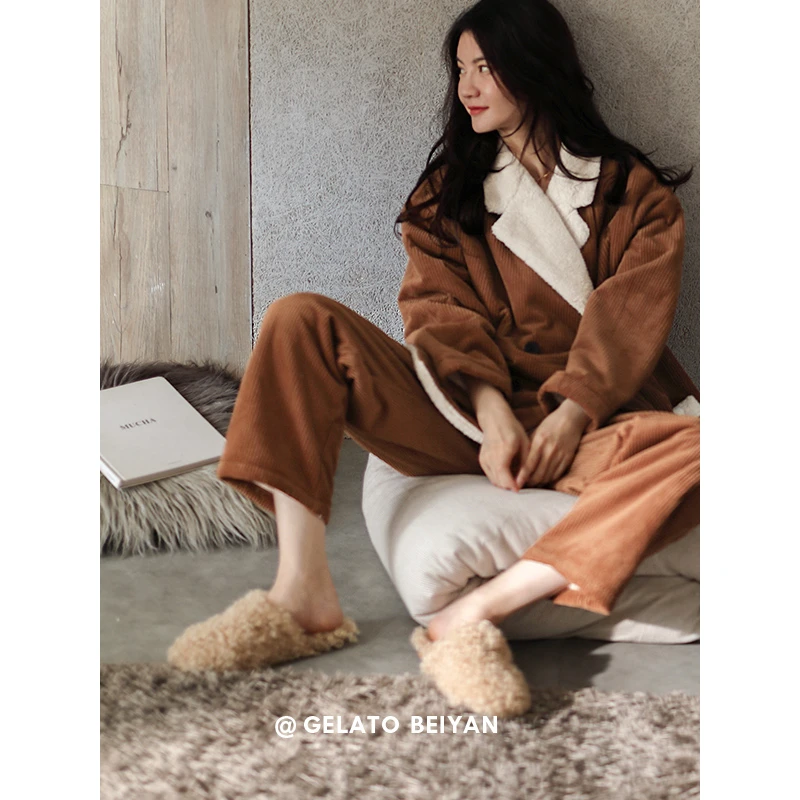 贝妍珊瑚绒睡衣女冬季保暖复合绒套装时尚大码女款加厚加绒家居服