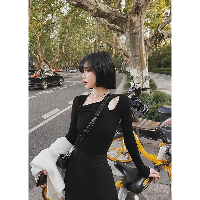NANA直播胶囊系列简约风情镂空设计感小衫 C2109044XS2