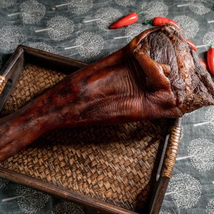 万源农家腊肉 腊猪蹄 猪脚 1-5斤 包邮 农村猪肉需要联系客服称重