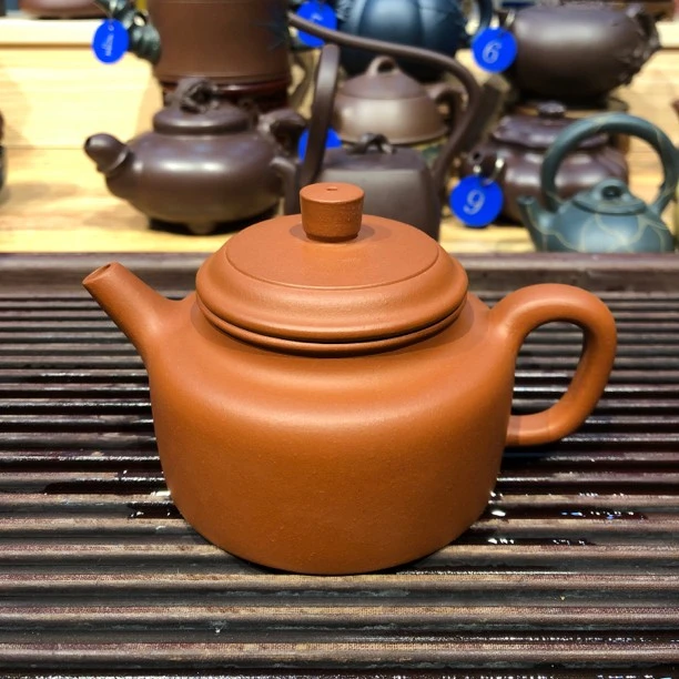 传统器型补拍茶壶