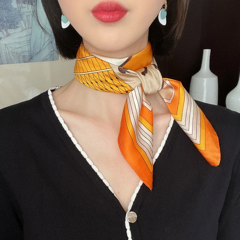 韩系70*70方巾丝巾女春秋季百搭洋气职业领巾仿真丝新款围巾女潮