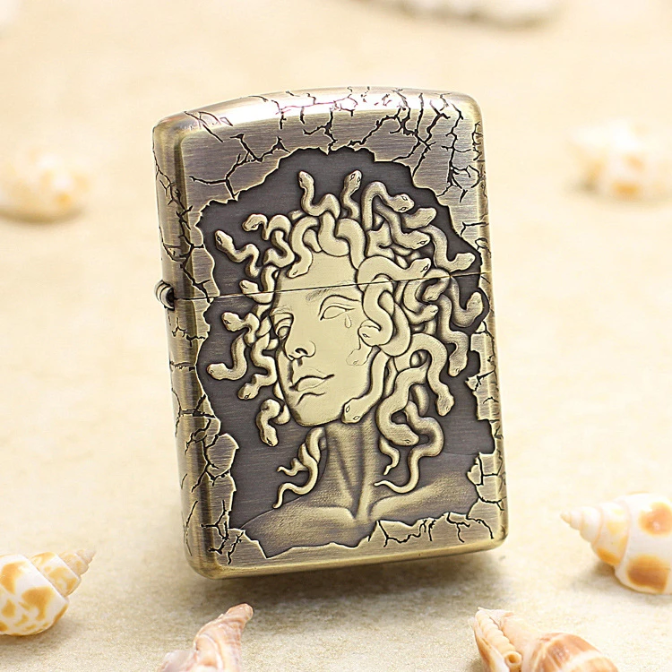 ZIPPO美杜莎精雕黄铜打火机