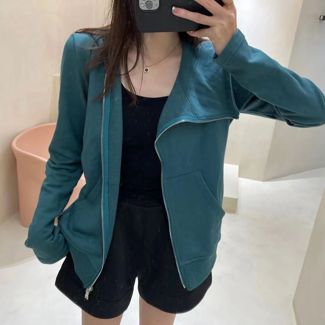 【MISS BEAR DESIGN】运动风卫衣外套