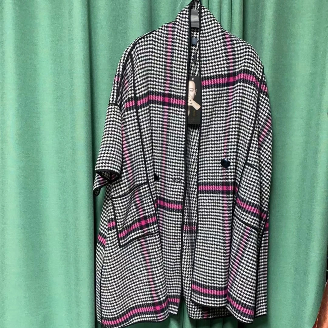 时尚简洁中长款休闲外套