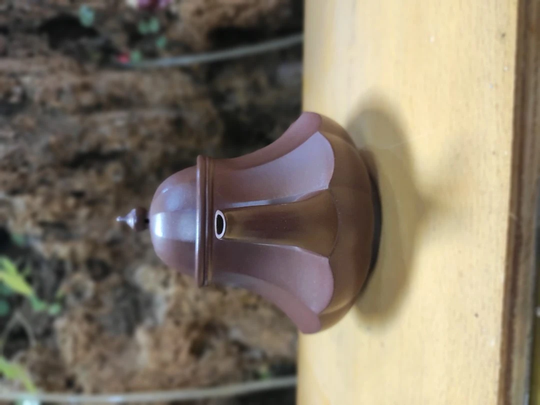 孔雀壶.约200CC，泥料为紫朱泥
