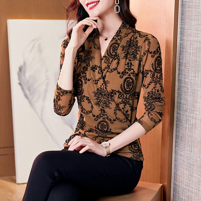 203137欧美大牌植绒印花咖色V领长袖弹力打底衫上衣大码女装