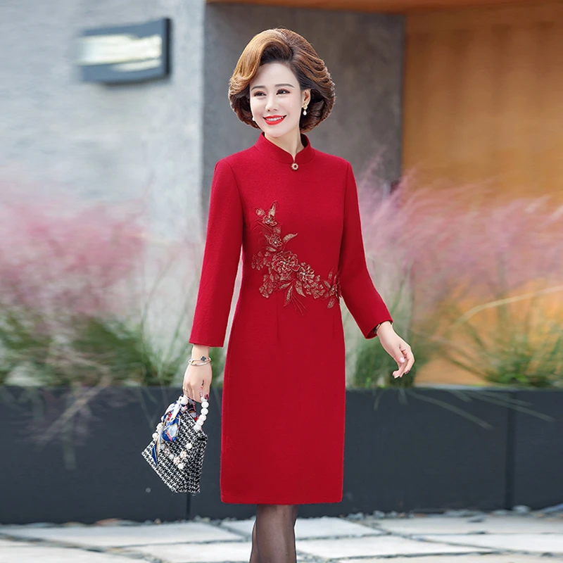 冬季新品女中老年妈妈装喜庆厚款羊毛呢子婚礼婚宴礼服旗袍连衣裙