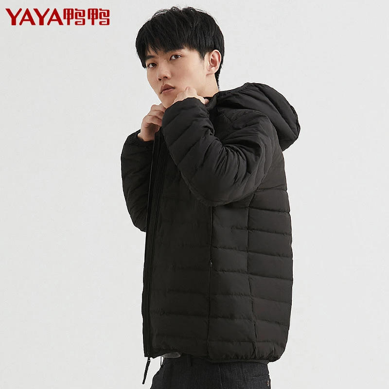 YAYA/鸭鸭羽绒服男秋冬短款连帽时尚轻薄轻便纯色修身男士外套潮