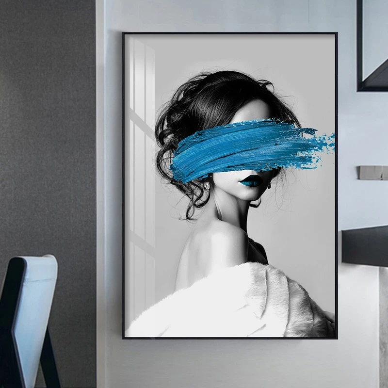 【上沐】-【水晶-一抹蓝】简约时尚人物风格竖款拉丝边框装饰画
