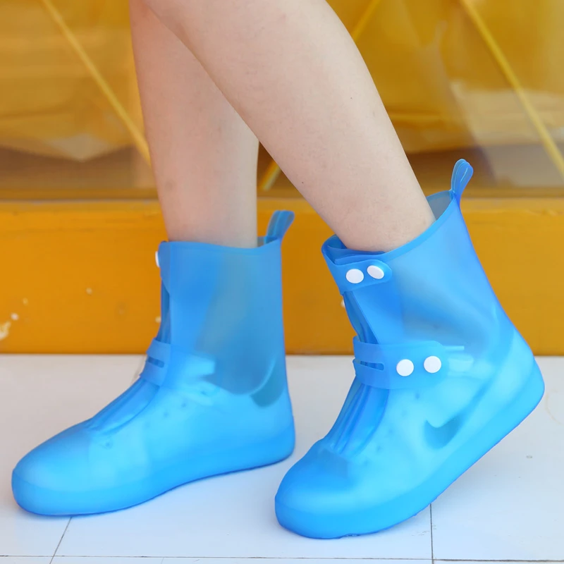 雨鞋套耐磨加厚雨靴儿童男女防水学生防雨鞋套便携中筒防滑鞋时尚
