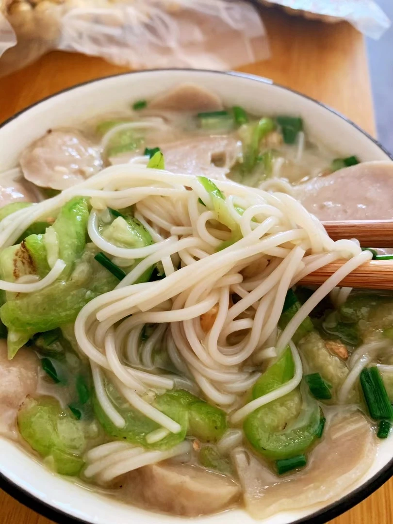 石城米粉50元/箱2500g  包邮