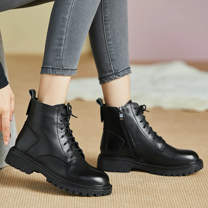 W8031-1 秋冬真皮马丁靴2023新款女英伦风厚底短靴冬季加绒女靴子
