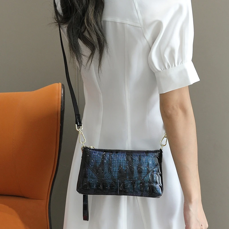 时尚真皮小手包女气质2024春夏新款斜挎小包休闲单肩手机包零钱包