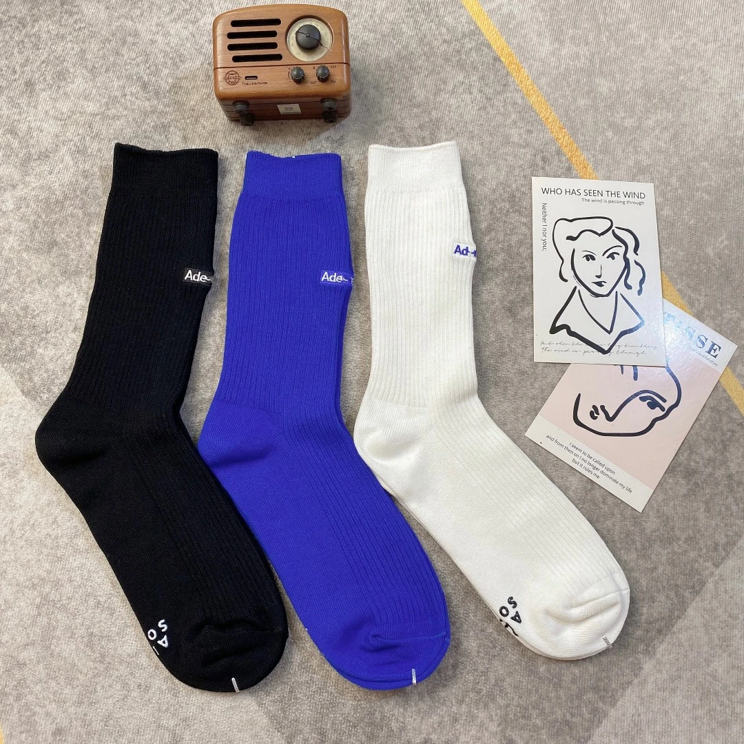 3双装 纯棉中高筒潮袜AD字母刺绣运动街头纯色克莱因蓝黑白棉袜男