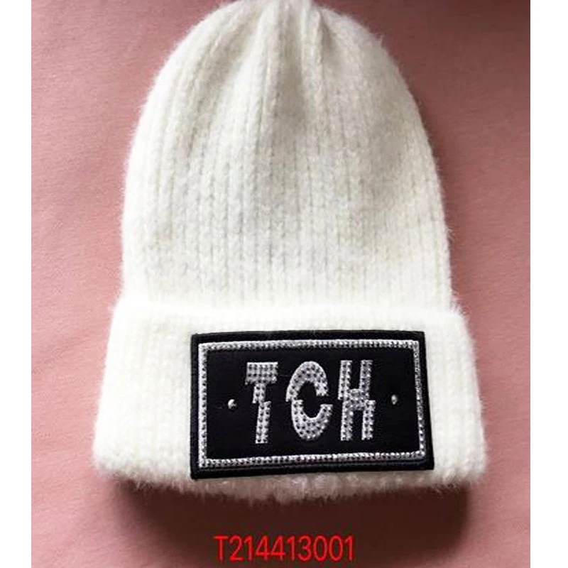 TCH-潮字母烫钻白色毛线帽T69D41E8025
