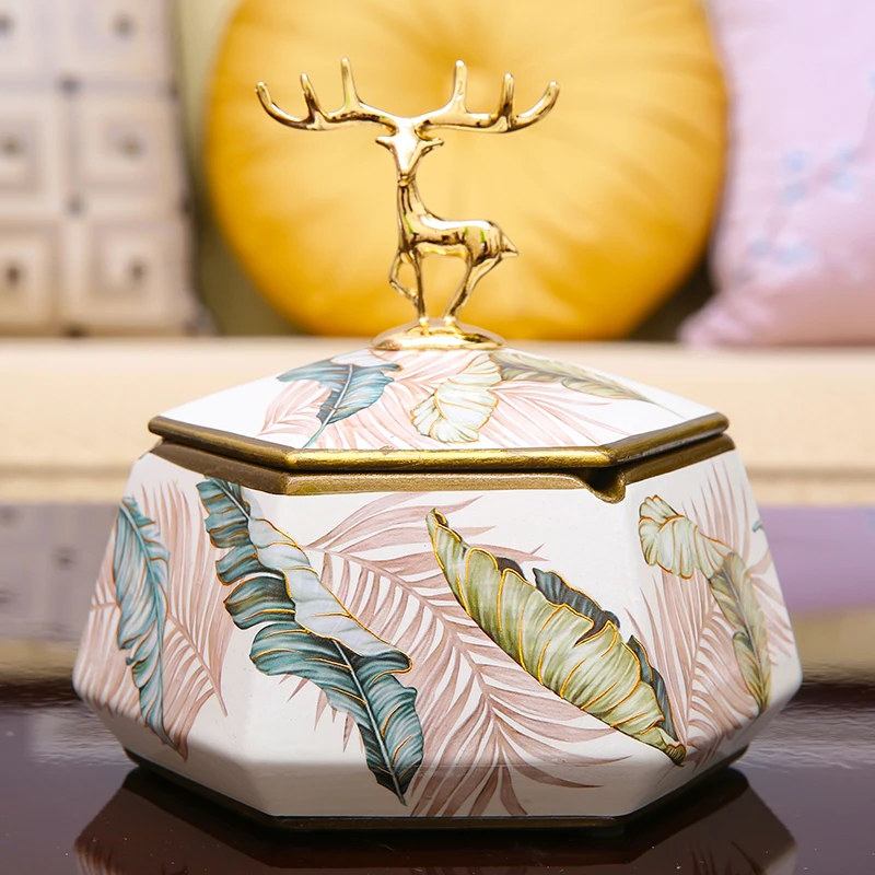 美式创意烟灰缸带盖陶瓷烟缸客厅家用个性大气欧式多功能储物盒