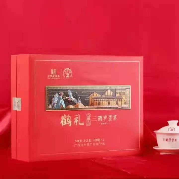 三鹤六堡茶 【鹤礼】，2013年陈化，400克特级礼盒装，送礼佳品！