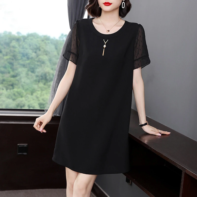 中年大码宽松黑色气质中长款裙子洋气夏装薄款遮肚时尚显瘦连衣裙