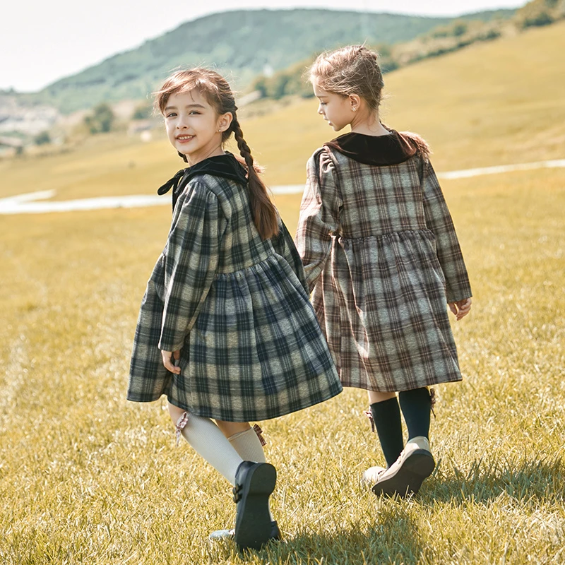 女童秋冬装连衣裙2022新款儿童装加厚宝宝格子复古裙子冬季公主裙
