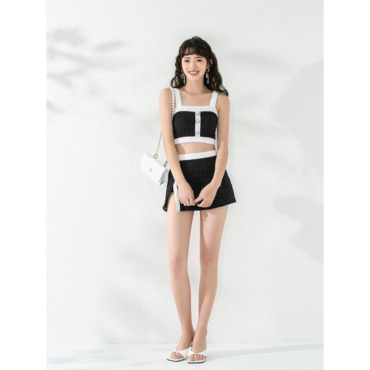 依莎菲雅游泳衣女夏分体三件套显瘦遮肚学生小香风海边泡温泉泳装