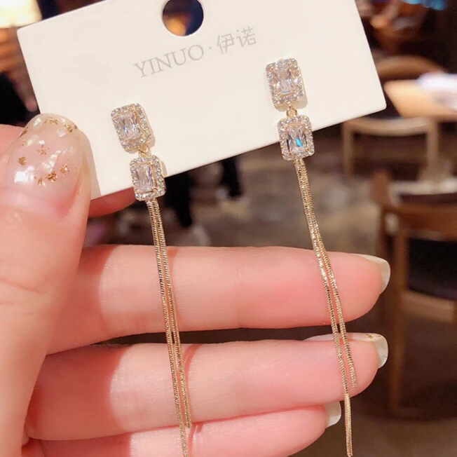 铜合金耳饰 悠美-高级感轻奢气质流苏耳环百搭小众设计感耳饰