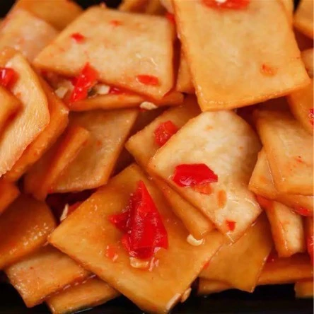 酱香萝卜皮500克*1瓶,酸辣脆爽可口又开胃,老人小孩都爱吃
