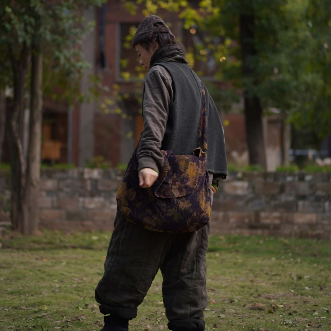 【7折款】左岸迷香 Z21FW0043 布衣分享 复古做旧翻盖亚麻花包