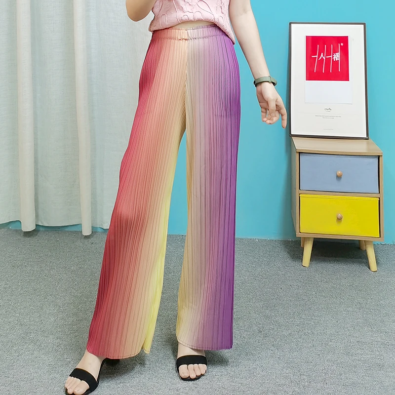 衣羽白K020三宅裤子女2025春夏渐变色时尚宽松气质褶皱直筒个性