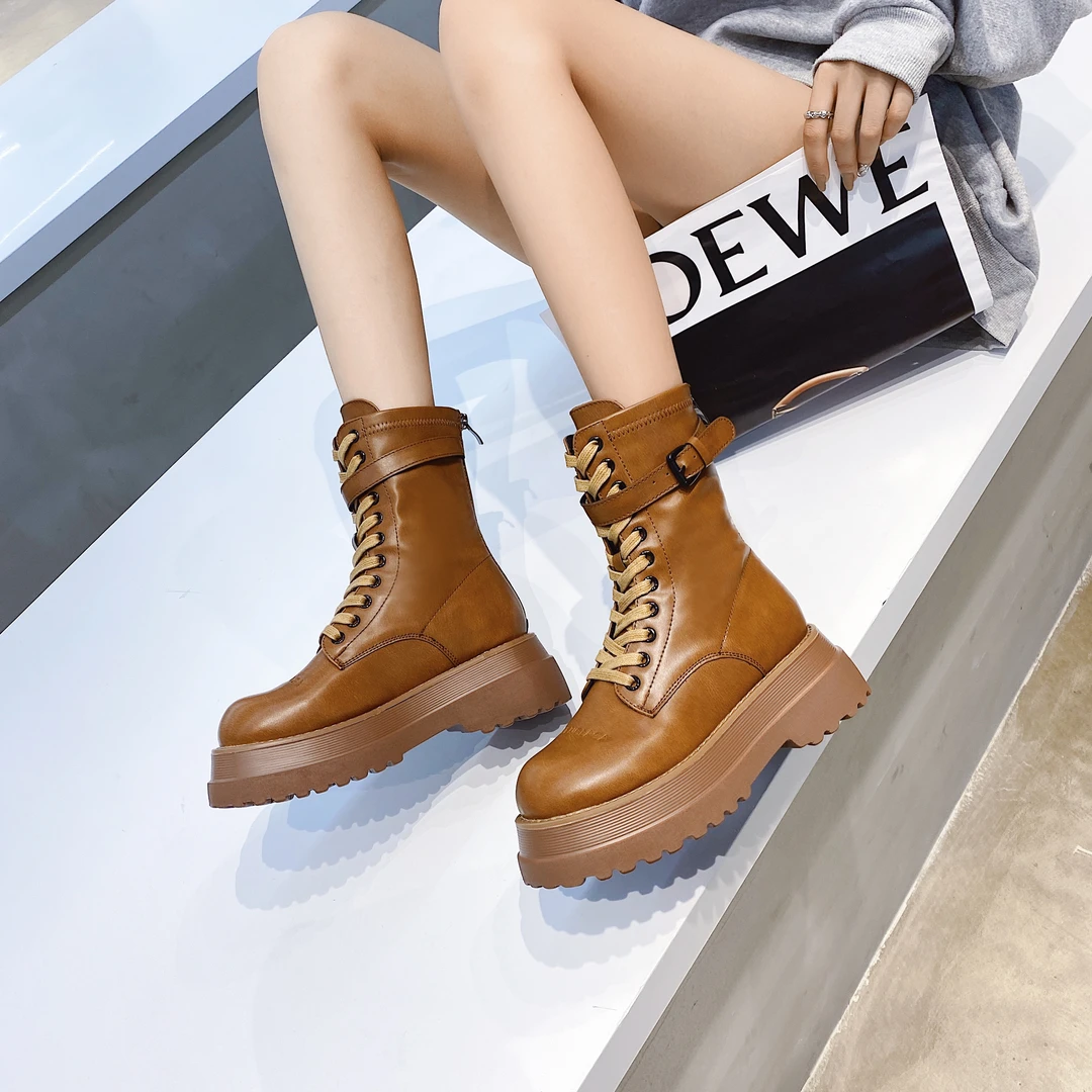 Y.M/茵蔓2025秋冬新潮款英伦高帮短靴女款小个子厚底百搭马丁靴