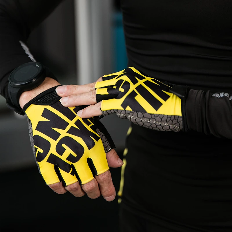 exciTING激动派瑜伽健身手套男女运动训练半指防滑耐磨透气春夏款