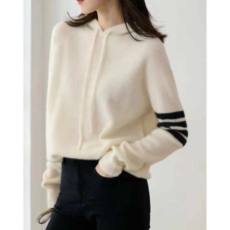 新款简约百搭条纹撞色休闲长袖连帽针织衫