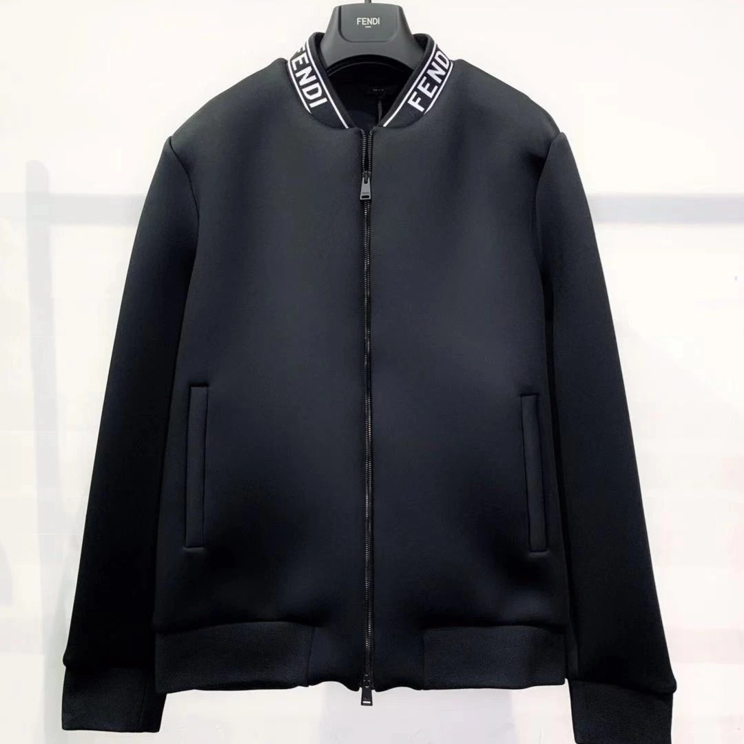 全新未使用 FENDI/芬迪 M 22春夏领口字母印花棒球夹克外套FW0833