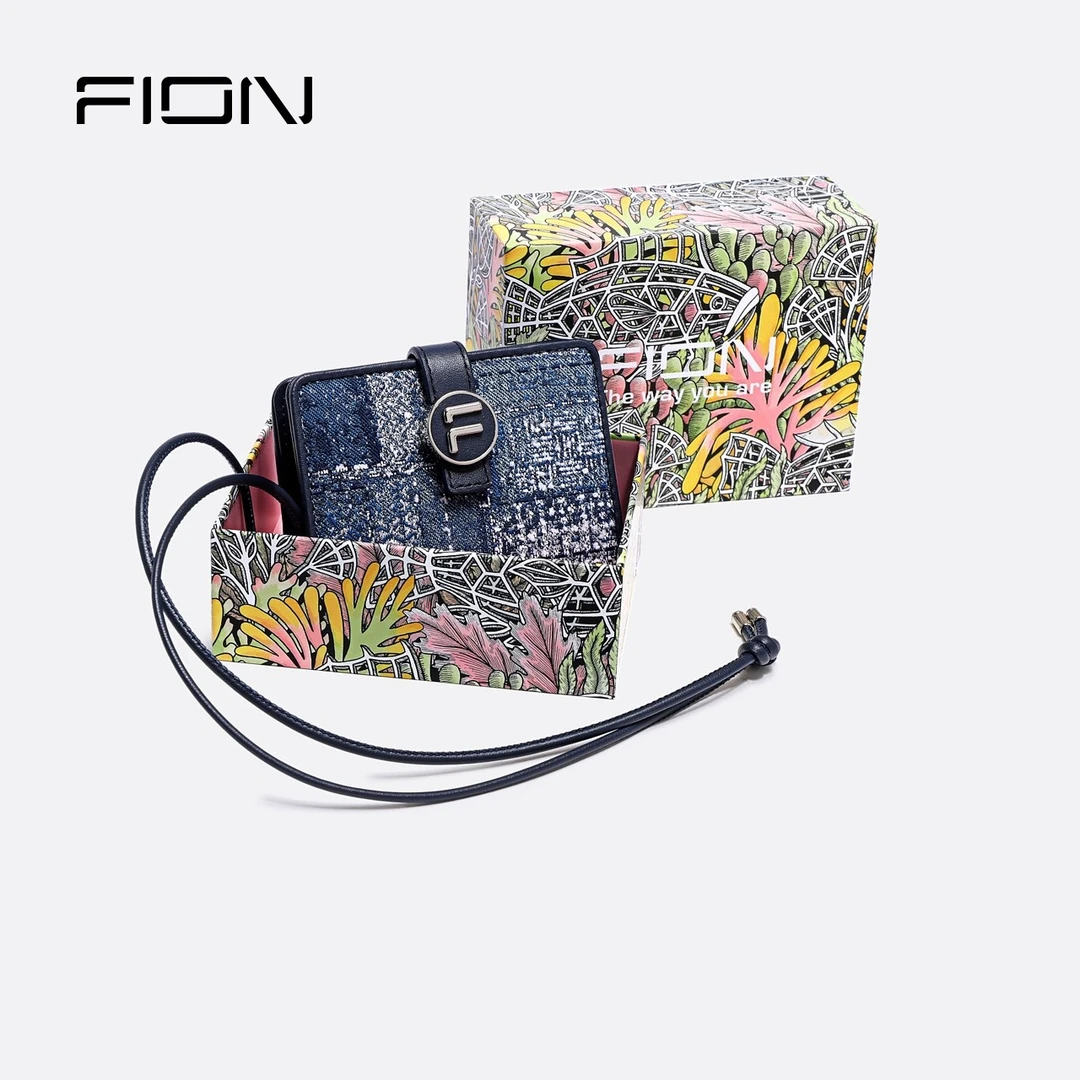 Fion/菲安妮百搭印花潮流时尚女士手包手拿包手拿包 FCAWAKW001