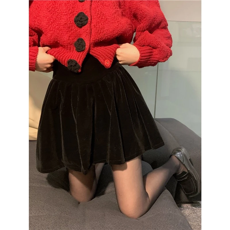 小香风遮胯穿搭时尚黑色丝绒高腰百褶洋气短款半身裙A字短裙短裙