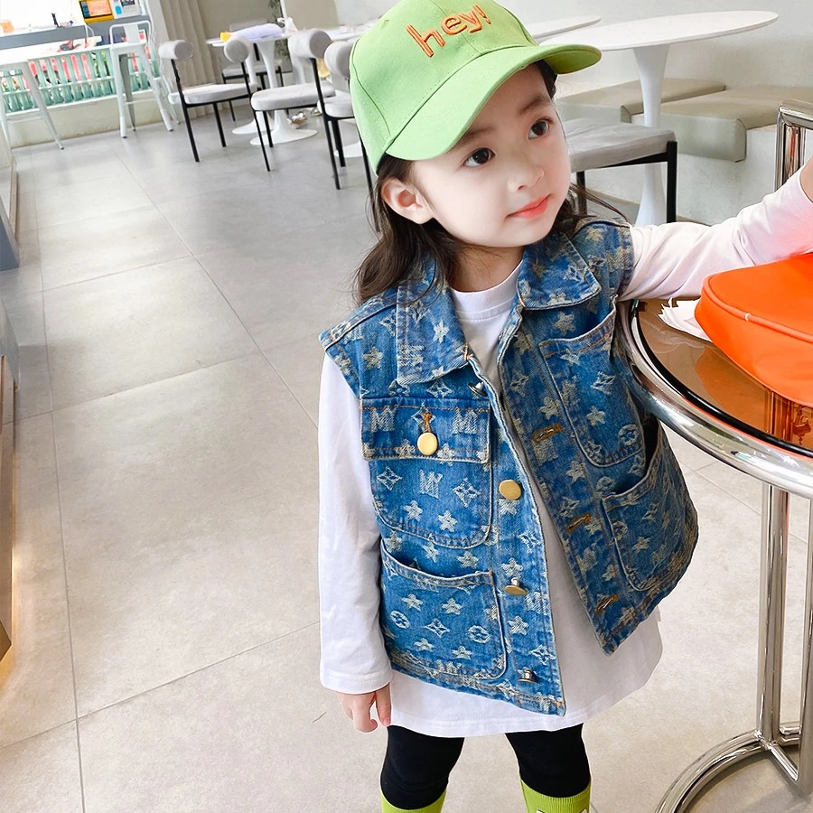 儿童马甲外穿2021新款春秋女童开衫牛仔背心宝宝小童装秋季外套潮