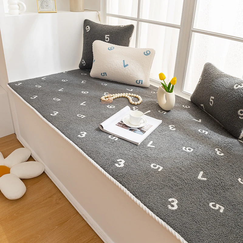 轻奢阳台飘窗垫窗台垫2021新款高端四季榻榻米卧室客厅坐垫子定做