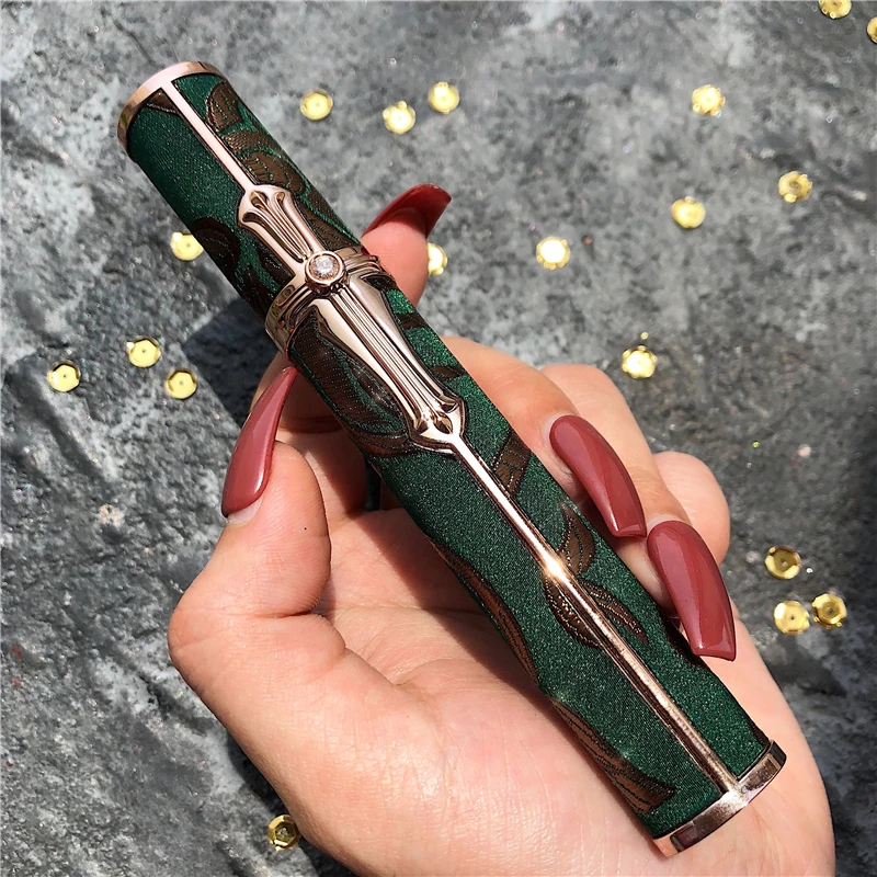 孔雀睫毛膏不晕染加长加密不会苍蝇腿刷出根根分卷翘防汗高颜值