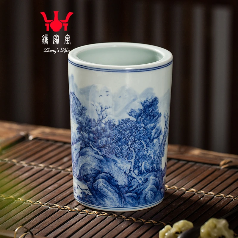 钟家窑陶瓷笔筒景德镇柴窑青花手绘山水中式毛笔笔筒办公桌面摆件