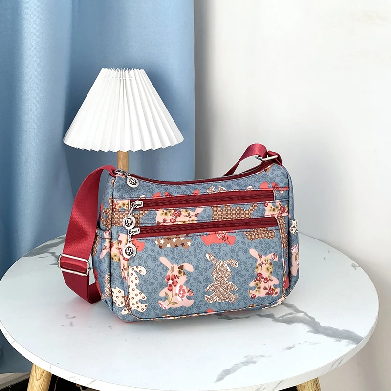 （6908）休闲包包女新款斜挎包大容量多层单肩轻便帆布斜跨包防水