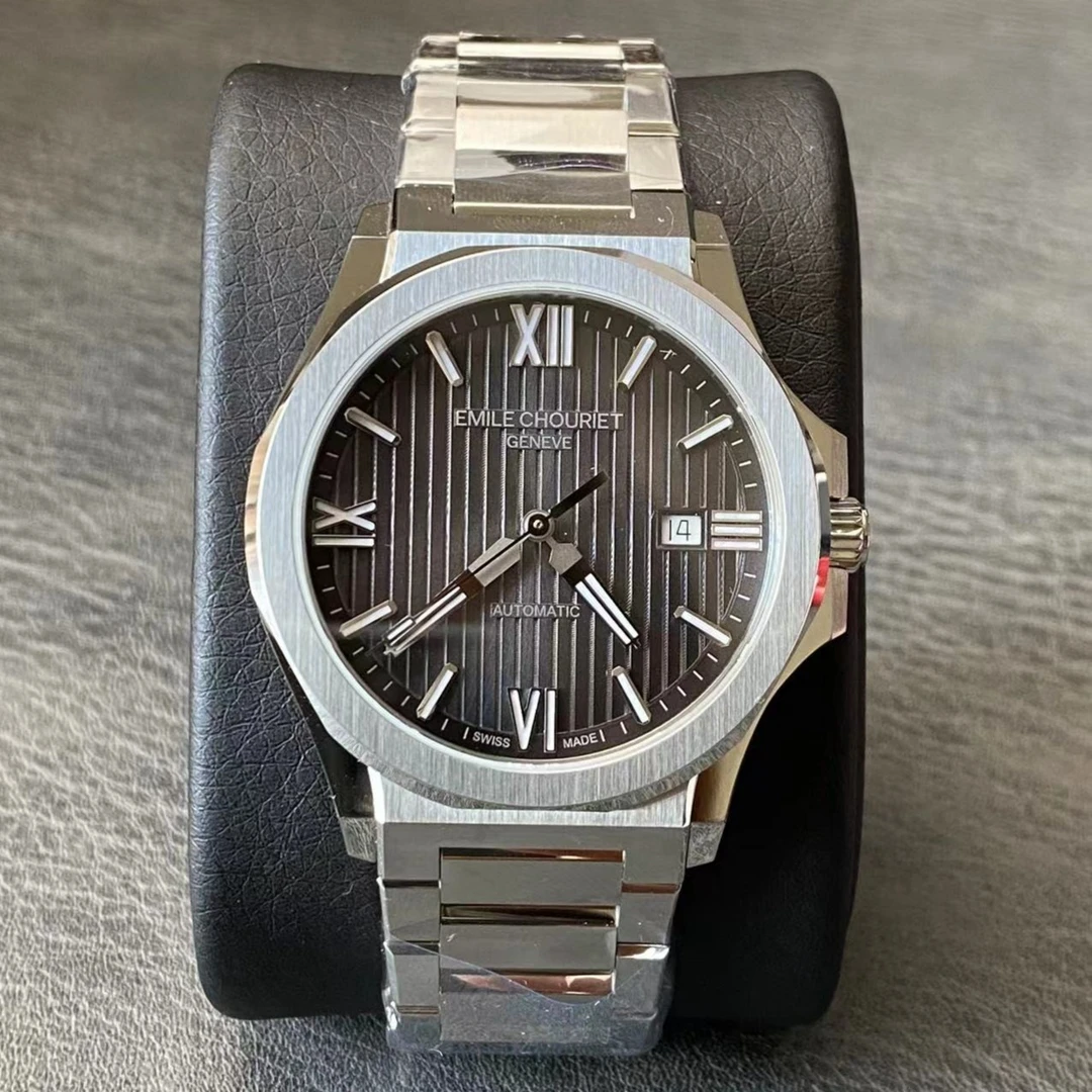 全新未使用 EmileChouriet/艾米龙 冰峰系列/公价14800/表径41mm