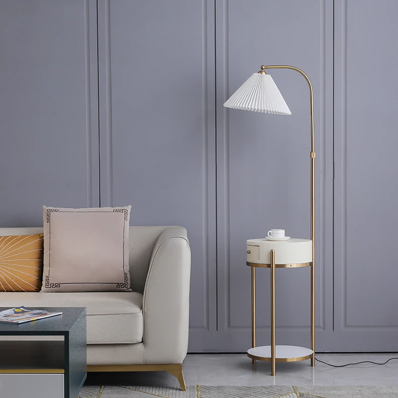 北欧沙发茶几落地灯置物架设计感客厅卧室床头柜一体轻奢现代台灯