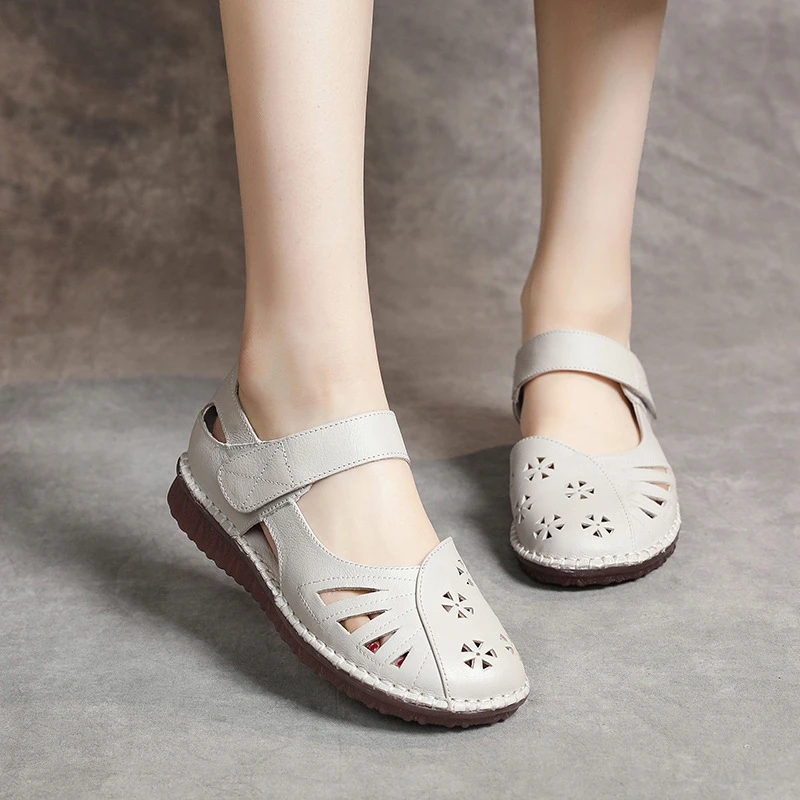 女鞋休闲凉鞋女软底镂空妈妈鞋平底夏季复古洞洞鞋包头包头单鞋