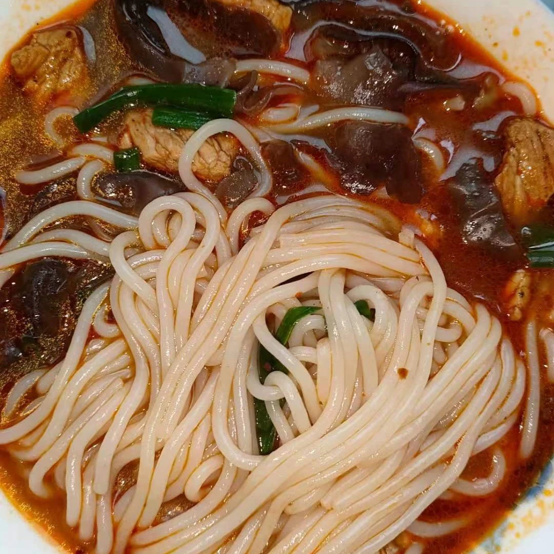 湖南米粉邵阳武冈手工武冈米粉圆米粉干米粉炒粉拌粉汤粉晒干