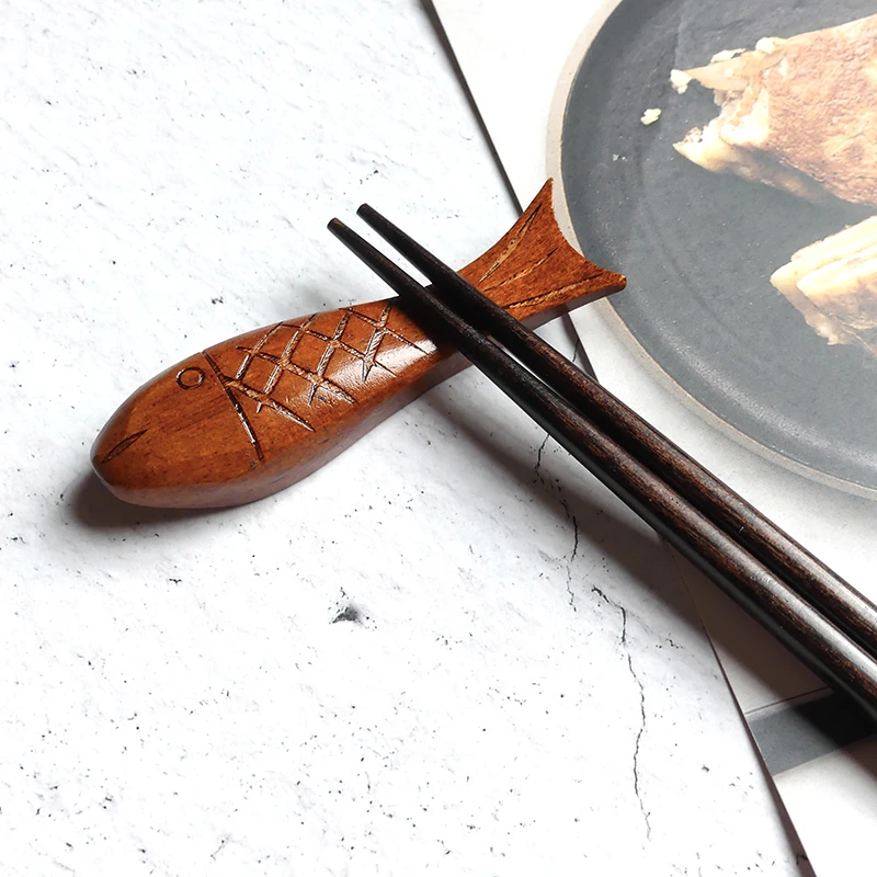 创意实木鱼型筷子架 家用可爱木筷托 酒店餐饮专用特色个性筷子垫