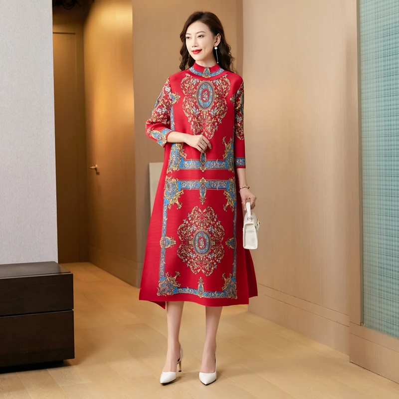 褶皱大码连衣裙春夏复古宽松藏肉印花中老年妈妈飘逸洋装潮